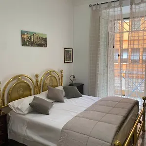 Maria Luisa House , Roma Italia